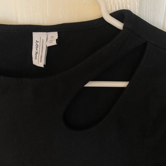 & Other Stories Long Sleeve Cut-Out Bodysuit - Picture 3 of 5